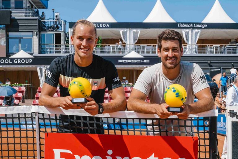 Rafael Matos and Orlando Luz (3), Brazil, def. Gregoire Jacq and Manuel Guinard, France, 7-5, 6-4.